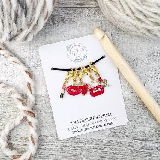 Scarlet Stitch Markers Set - Knitting and Crochet - The Desert Stream Stitch