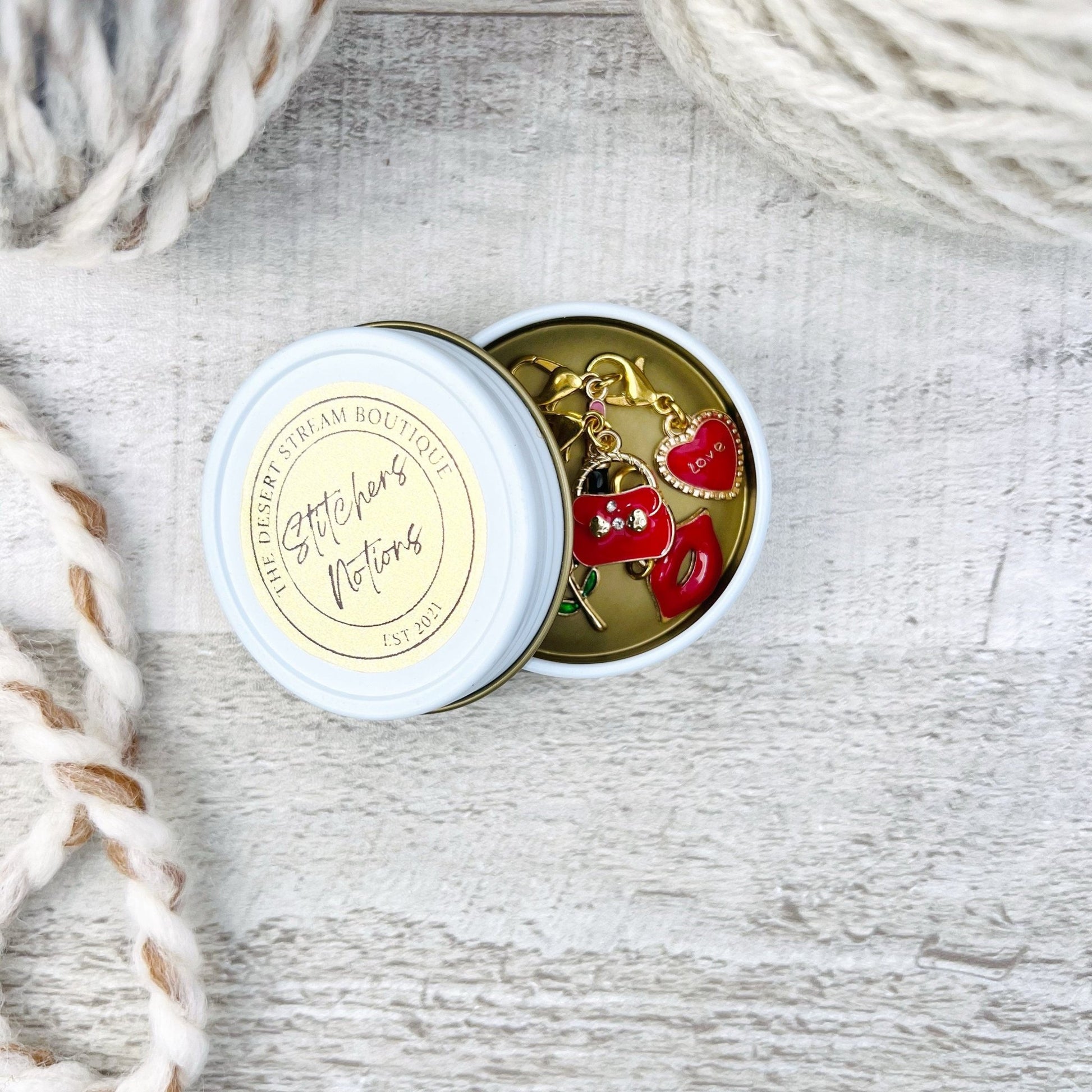 Scarlet Stitch Markers Set - Knitting and Crochet - The Desert Stream Stitch