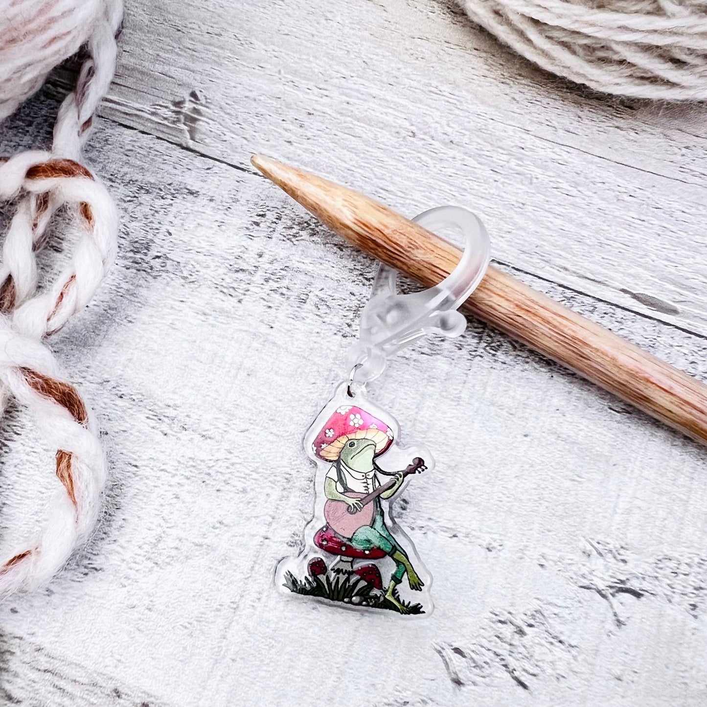 Toadstool Jumbo Stitch Markers - The Desert Stream Stitch