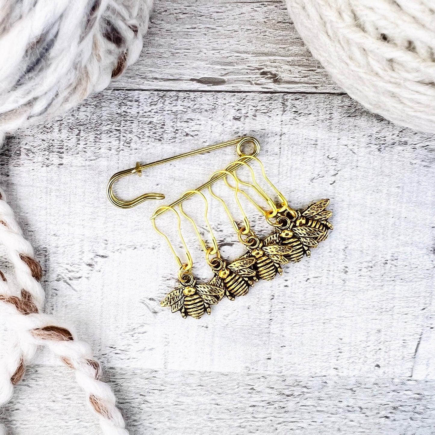 Vintage Bee Stitch Markers Set - Knitting and Crochet - The Desert Stream Stitch