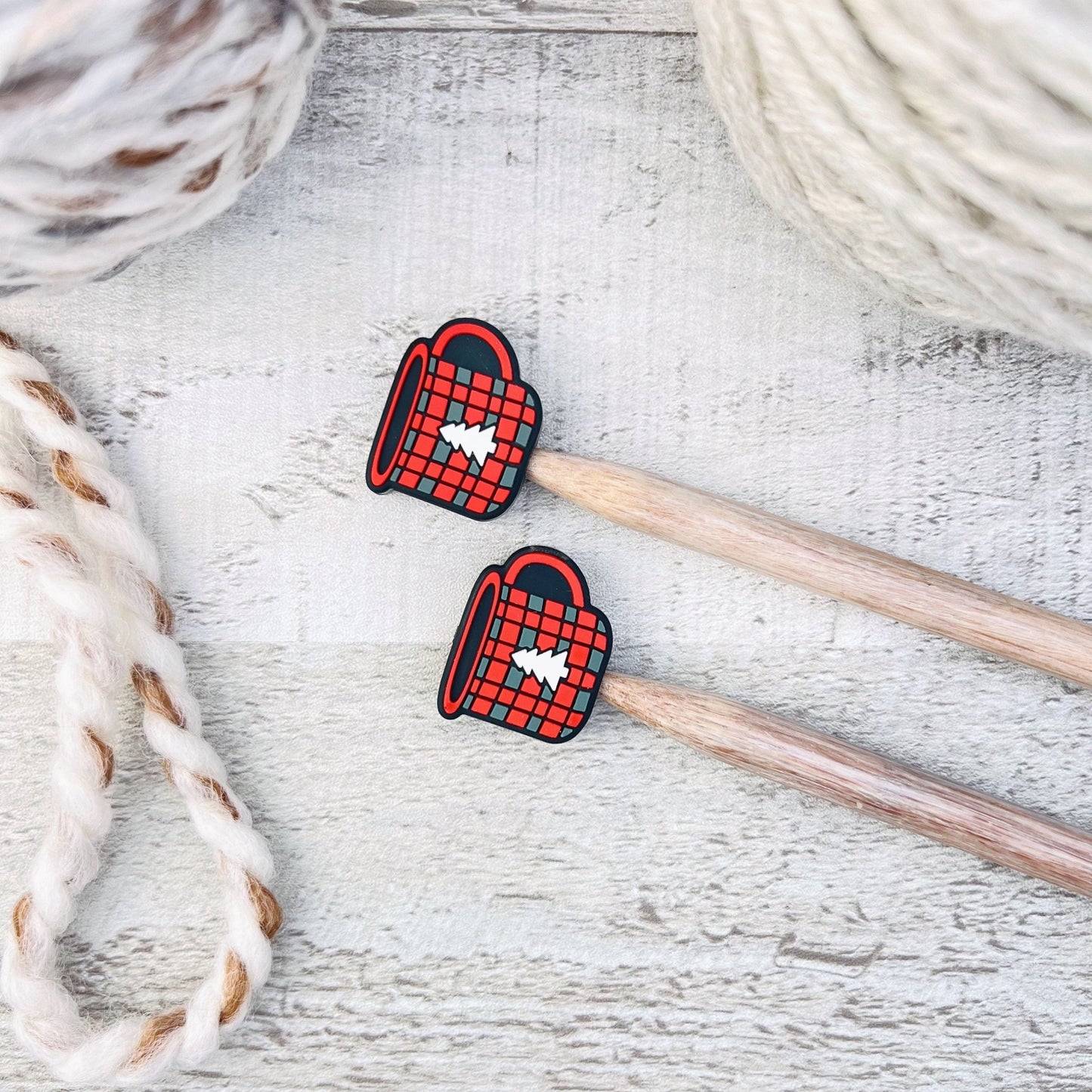 Winter Mug Stitch Stoppers Knitting Needle Point Protectors - The Desert Stream Stitch