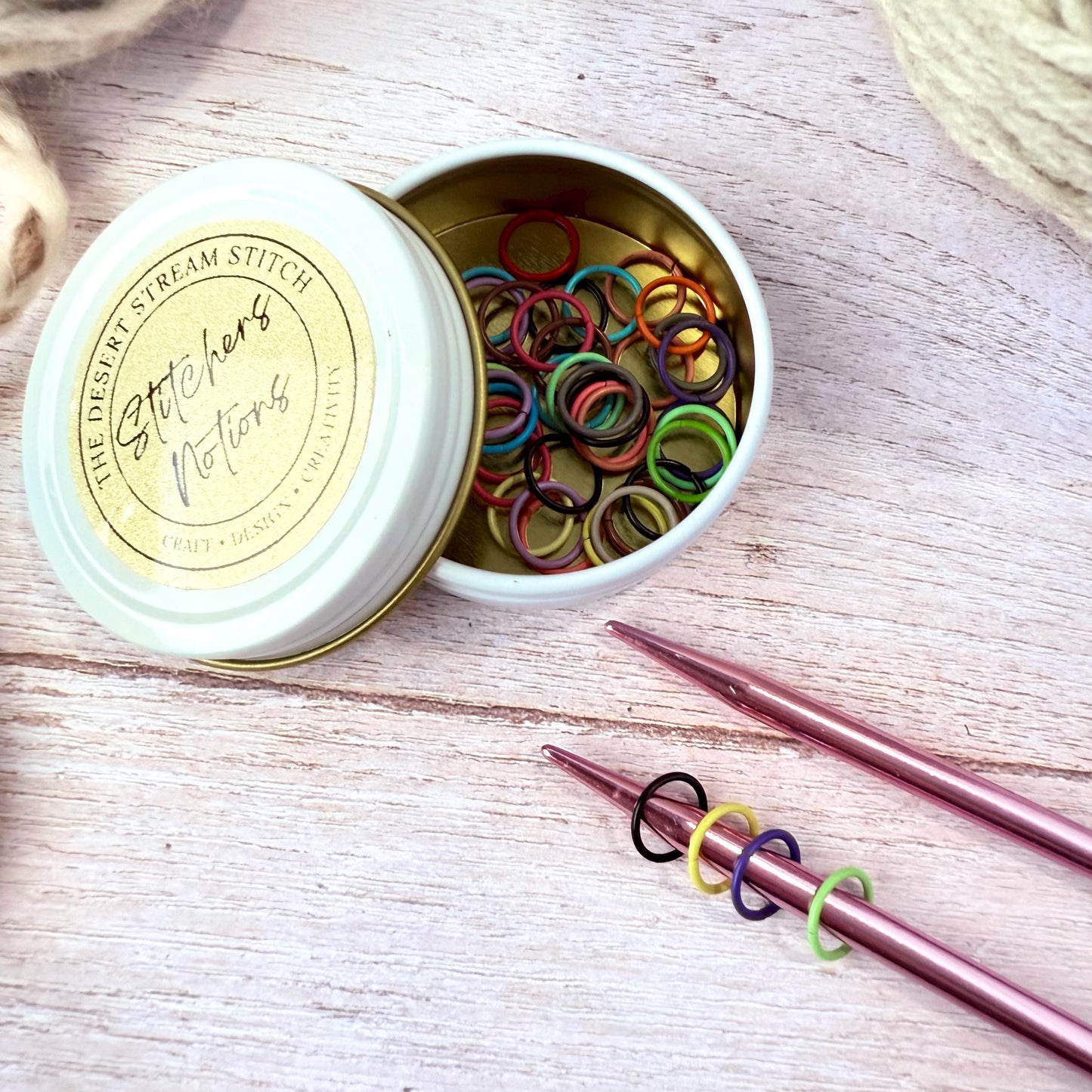 Knitting Stitch Markers - Snag Free Closed Ring Markers | Mixed Colors Set of 40