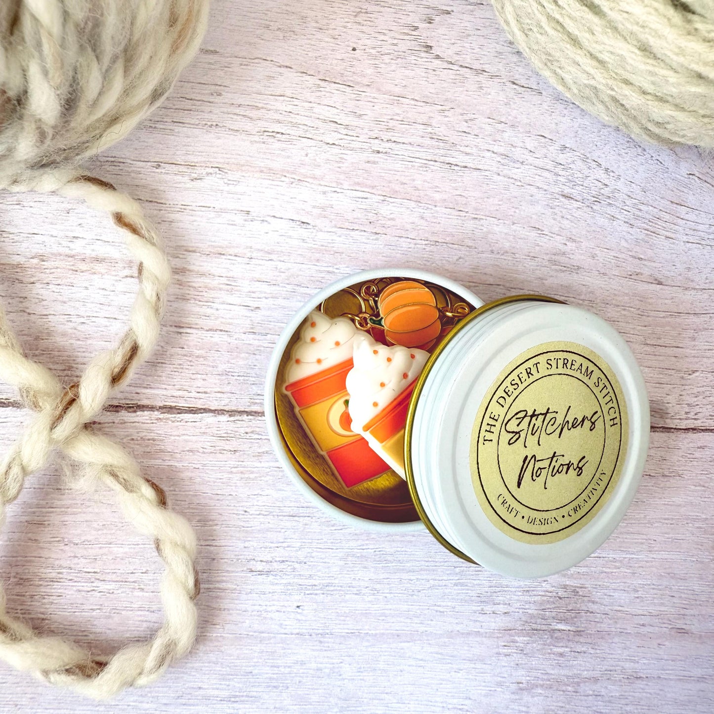 Pumpkin Knitting Notions Set – Stitch Markers & Stoppers | Progress Keepers Kit