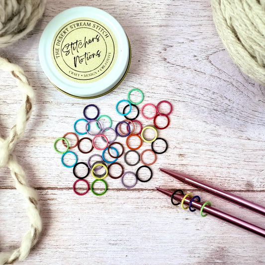 Knitting Stitch Markers - Snag Free Closed Ring Markers | Mixed Colors Set of 40