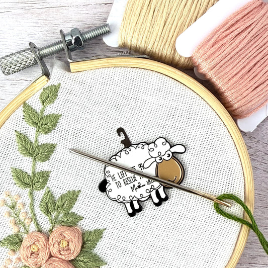 Sheep Magnetic Needle Minder - Threader Tool - cross stitch