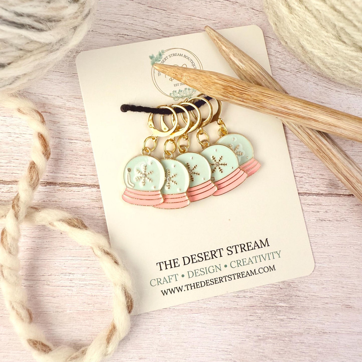 Snow Globe Stitch Marker Set – Snag Free Locking progress keepers