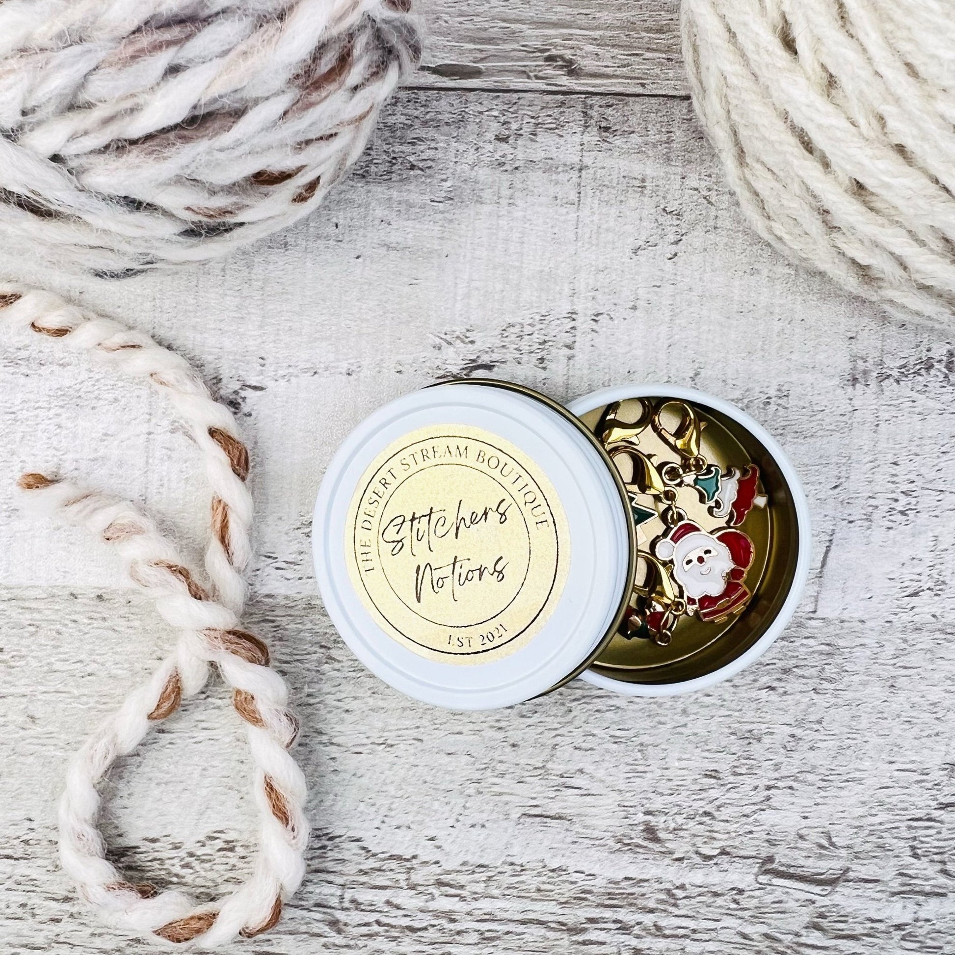 Christmas Stitch Markers Set - The Desert Stream Stitch