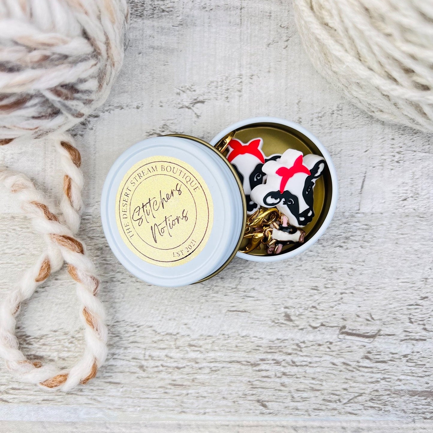 Cow Stitchers Notions Knitting Set - The Desert Stream Stitch