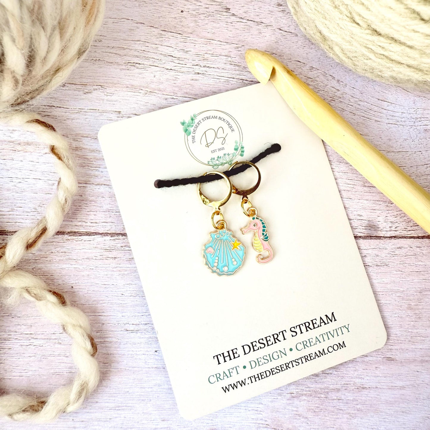 Seaside Stitch Marker Set – Snag Free Locking progress keepers