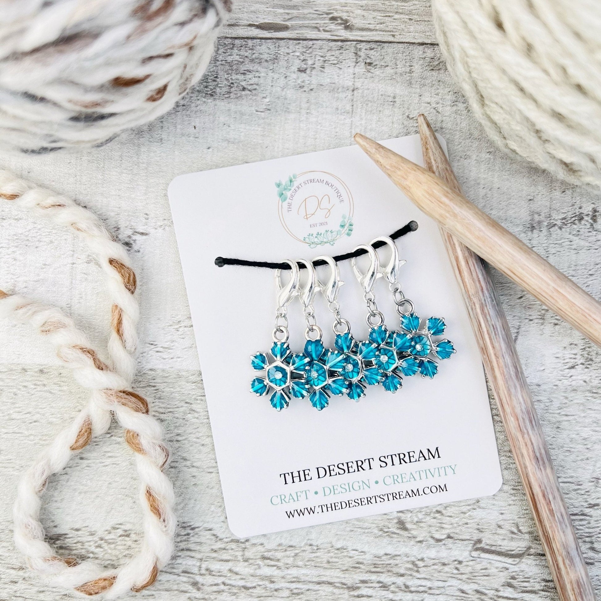 Snowflake Stitch Markers Set - The Desert Stream Stitch
