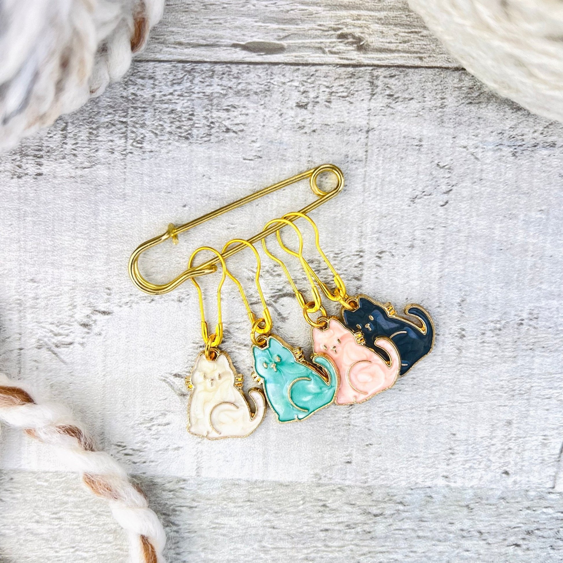Cat Stitch Markers Set - Knitting and Crochet - The Desert Stream Stitch