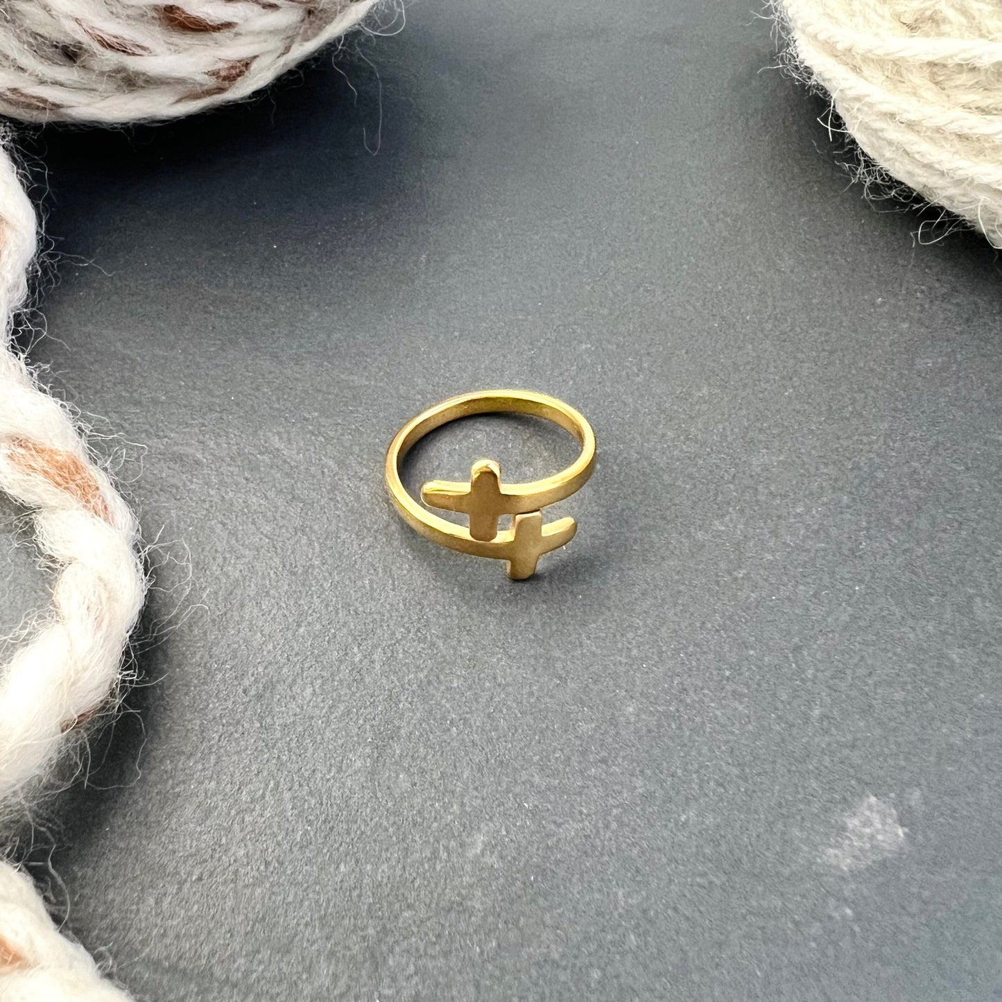 Cross Adjustable Tension Ring - The Desert Stream Stitch