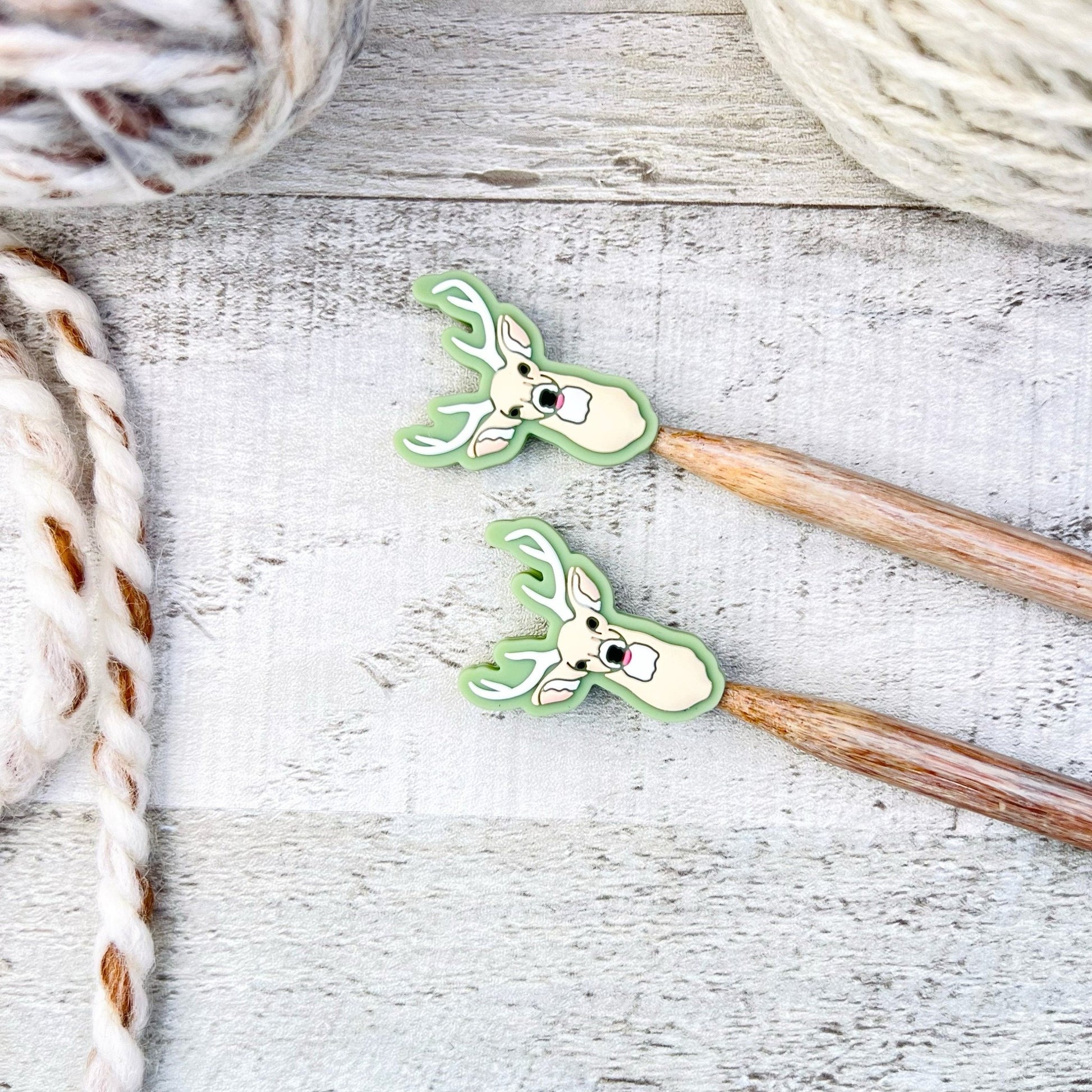 Deer Stitch Stoppers Knitting Needle Point Protectors - The Desert Stream Stitch
