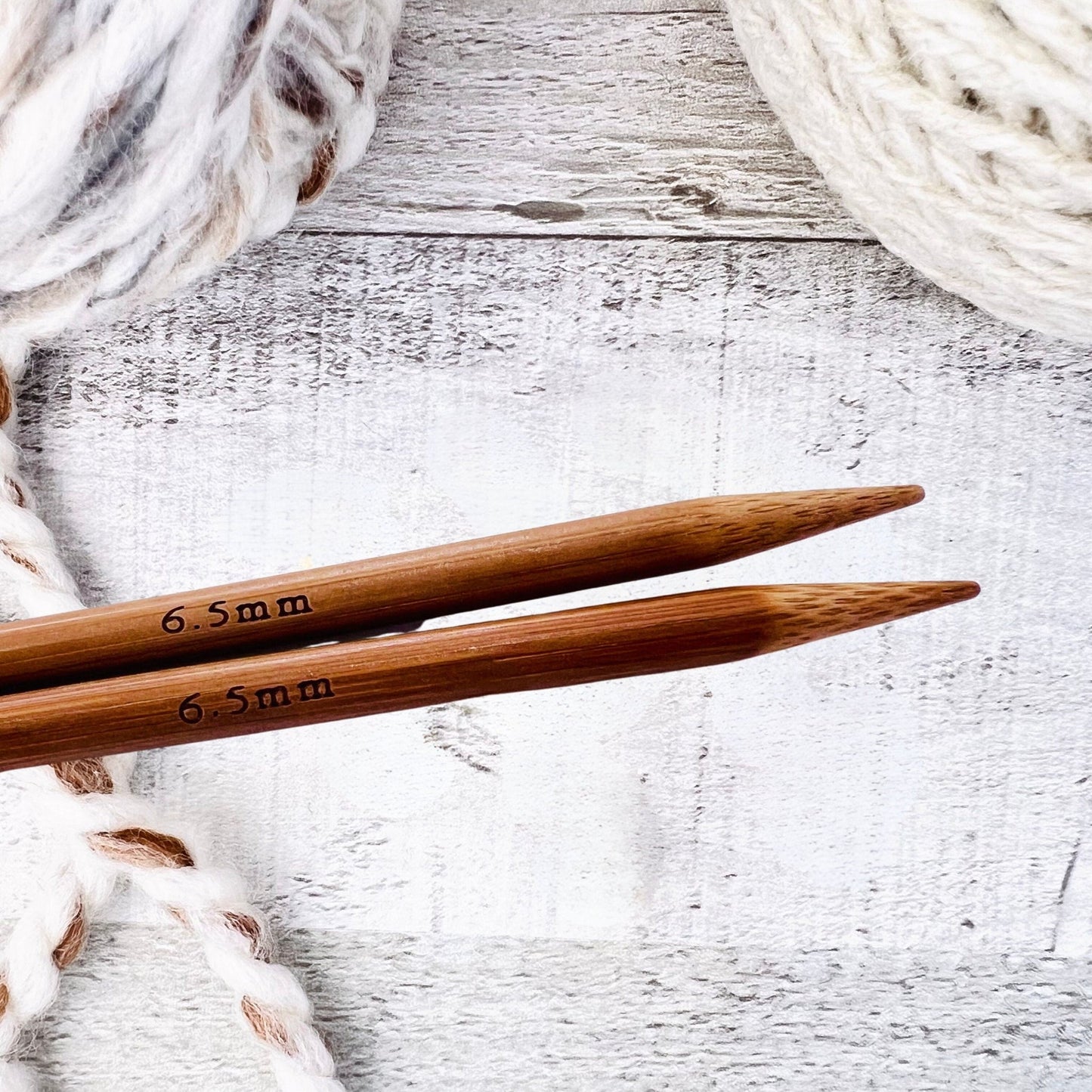 Double Point Knitting Needles - Set of 2 - The Desert Stream Stitch