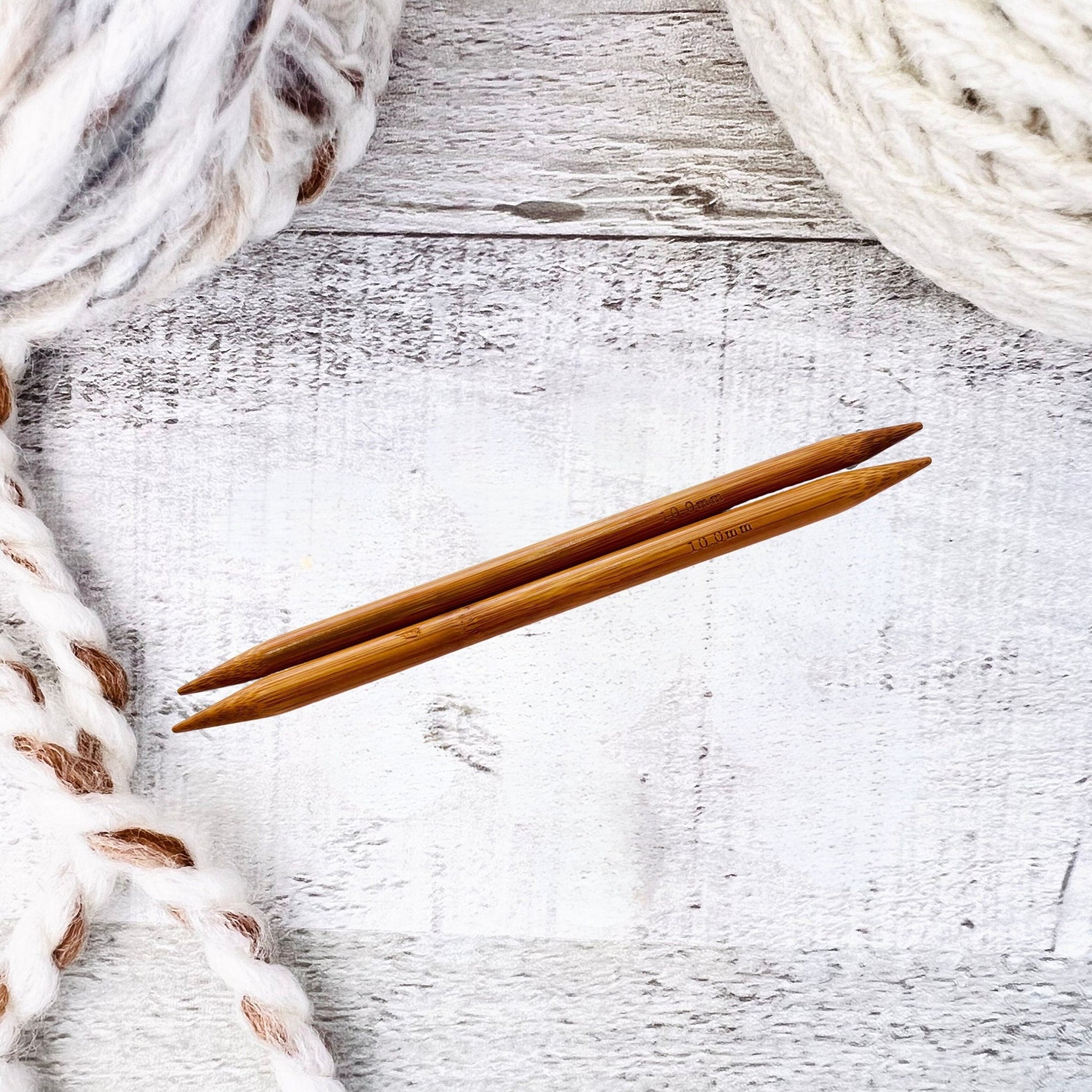 Double Point Knitting Needles - Set of 2 - The Desert Stream Stitch