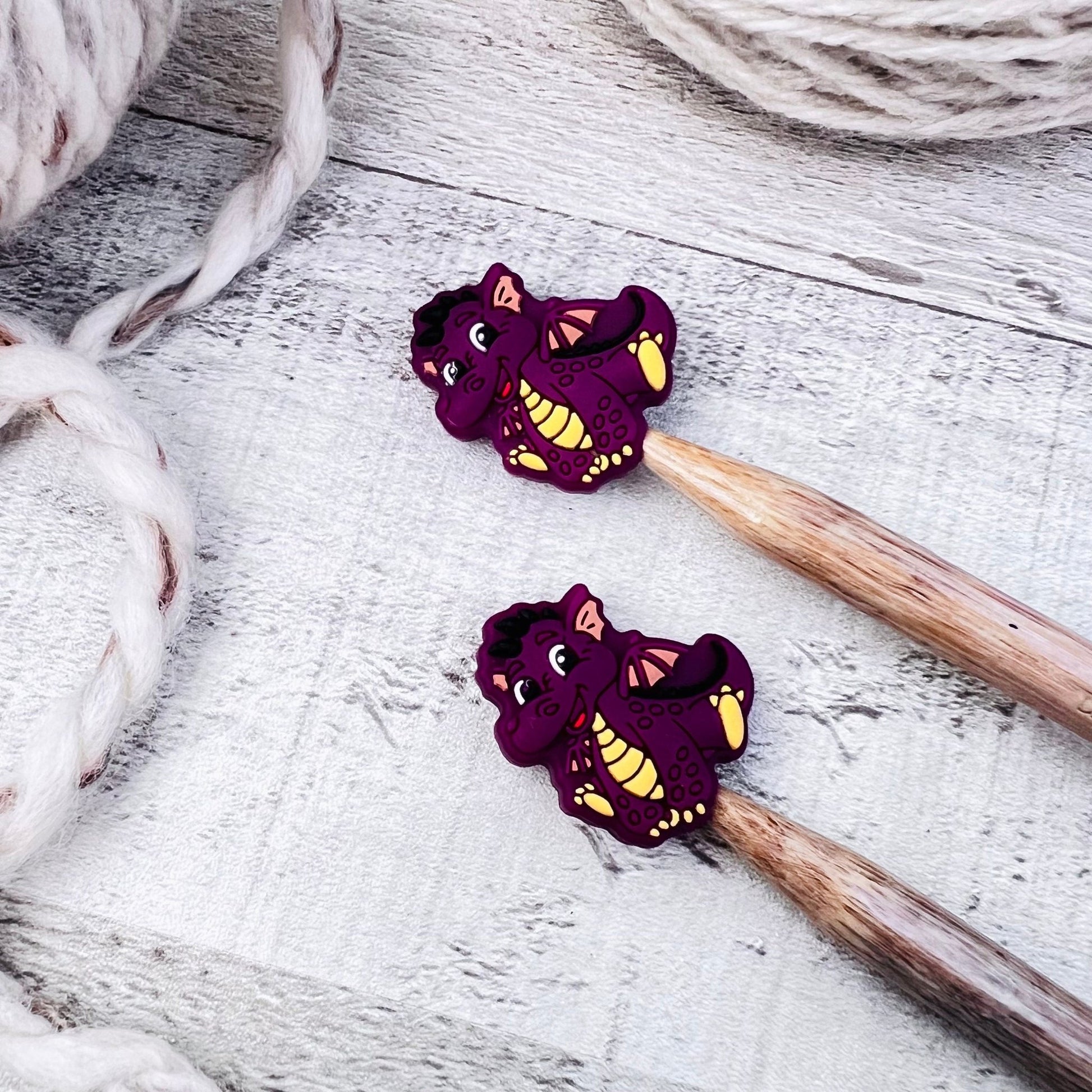 Dragon Stitch Stoppers Knitting Needle Point Protectors - The Desert Stream Stitch