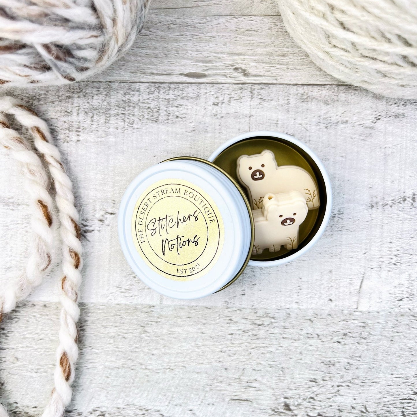 Embossed Bear Stitch Stoppers Knitting Needle Point Protectors - The Desert Stream Stitch