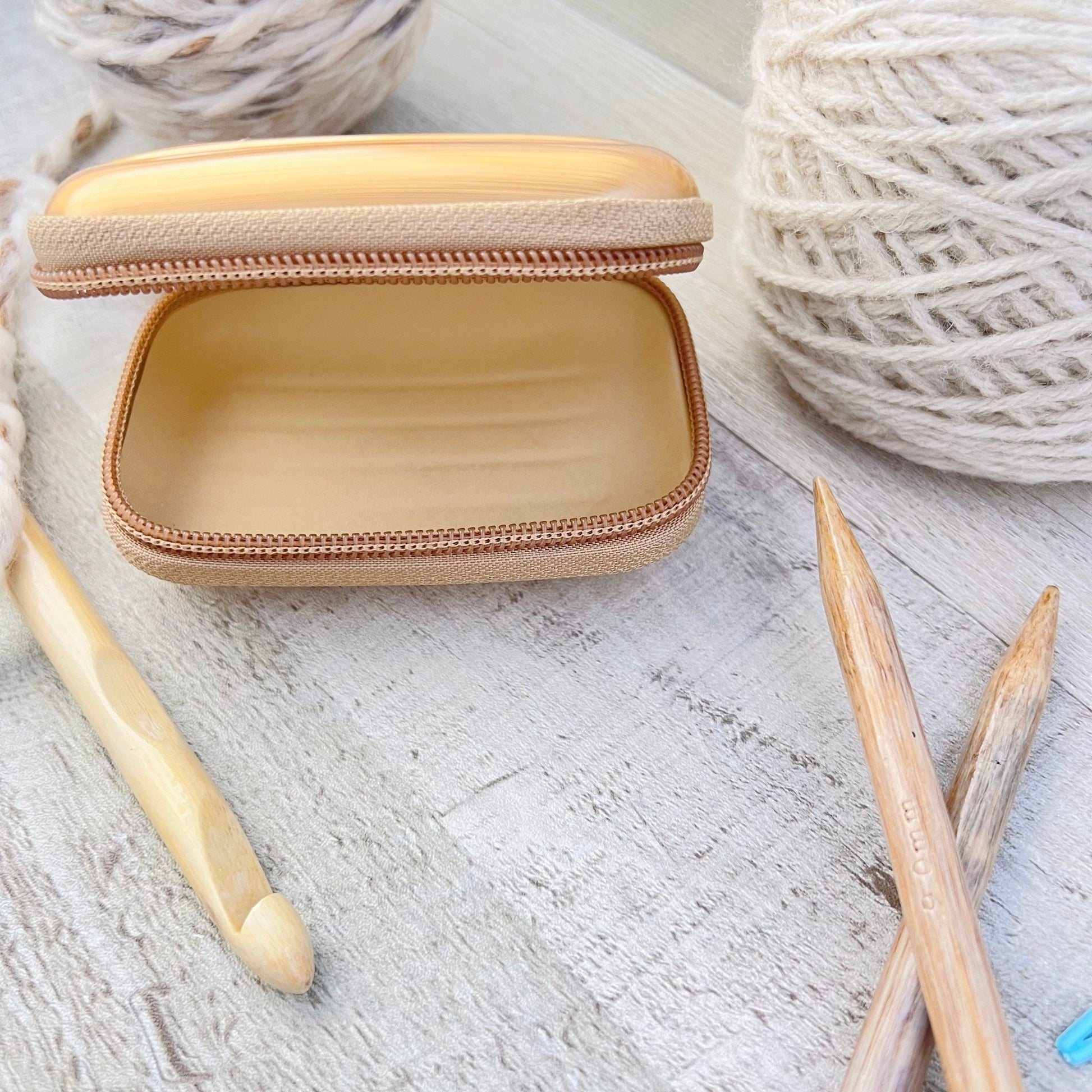 Notions Accessories Case - The Desert Stream Stitch