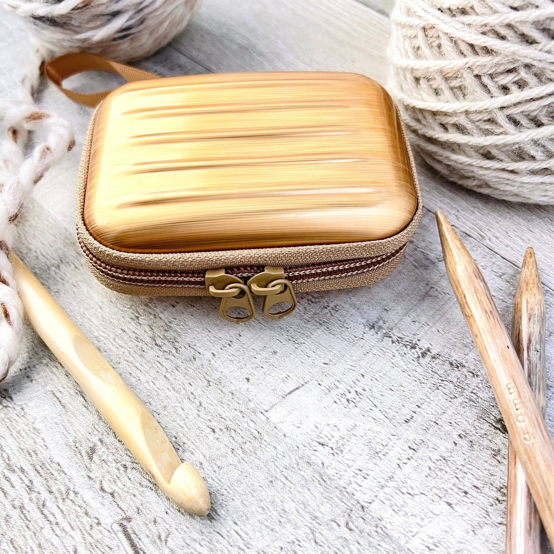 Notions Accessories Case - The Desert Stream Stitch