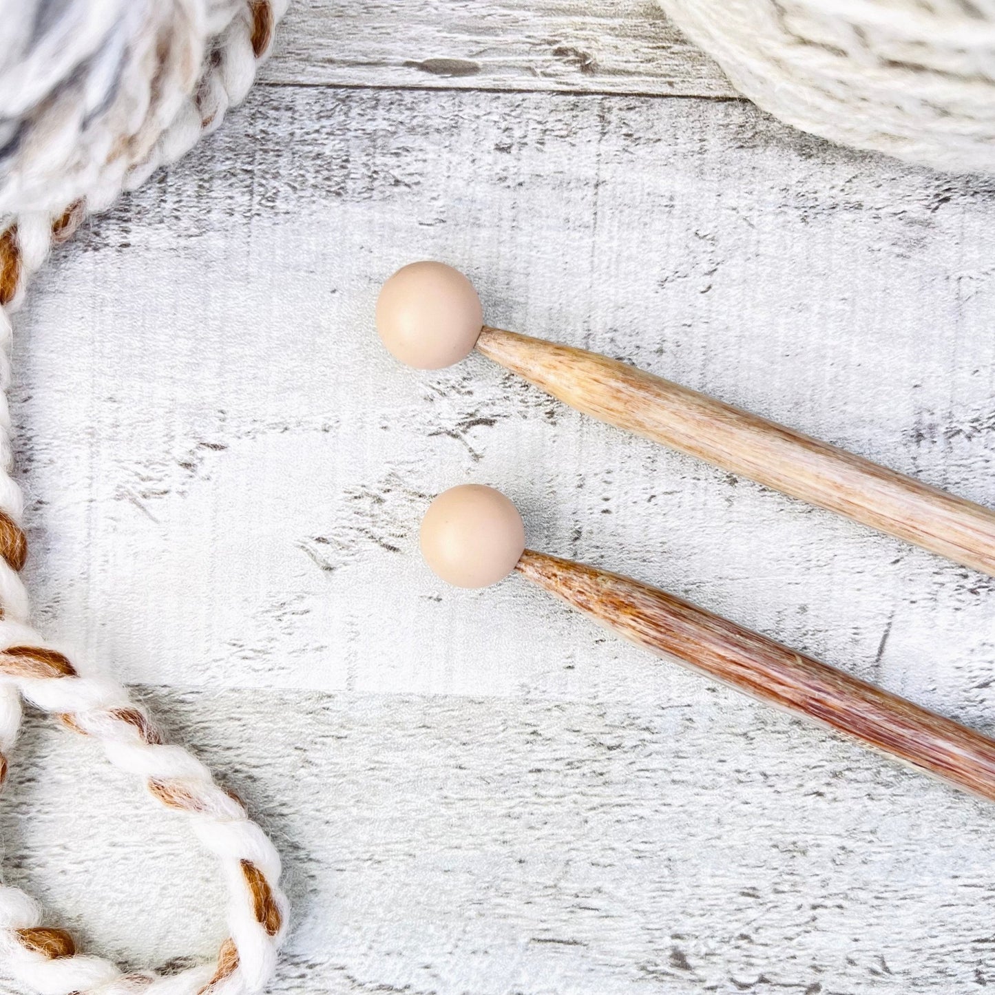 Oatmeal Stitch Stoppers Knitting Needle Point Protectors - The Desert Stream Stitch