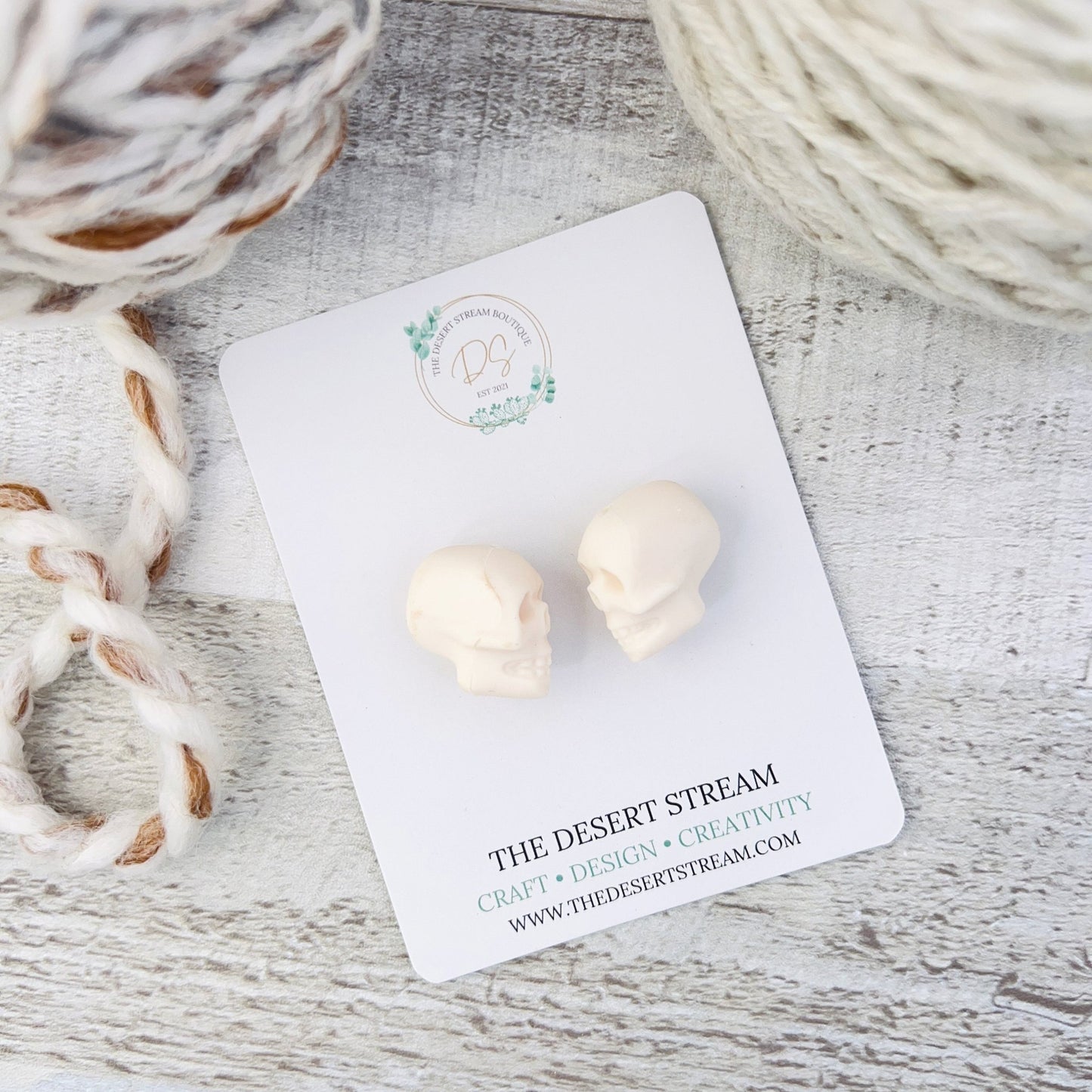 Skull Stitch Stoppers Knitting Needle Point Protectors - The Desert Stream Stitch