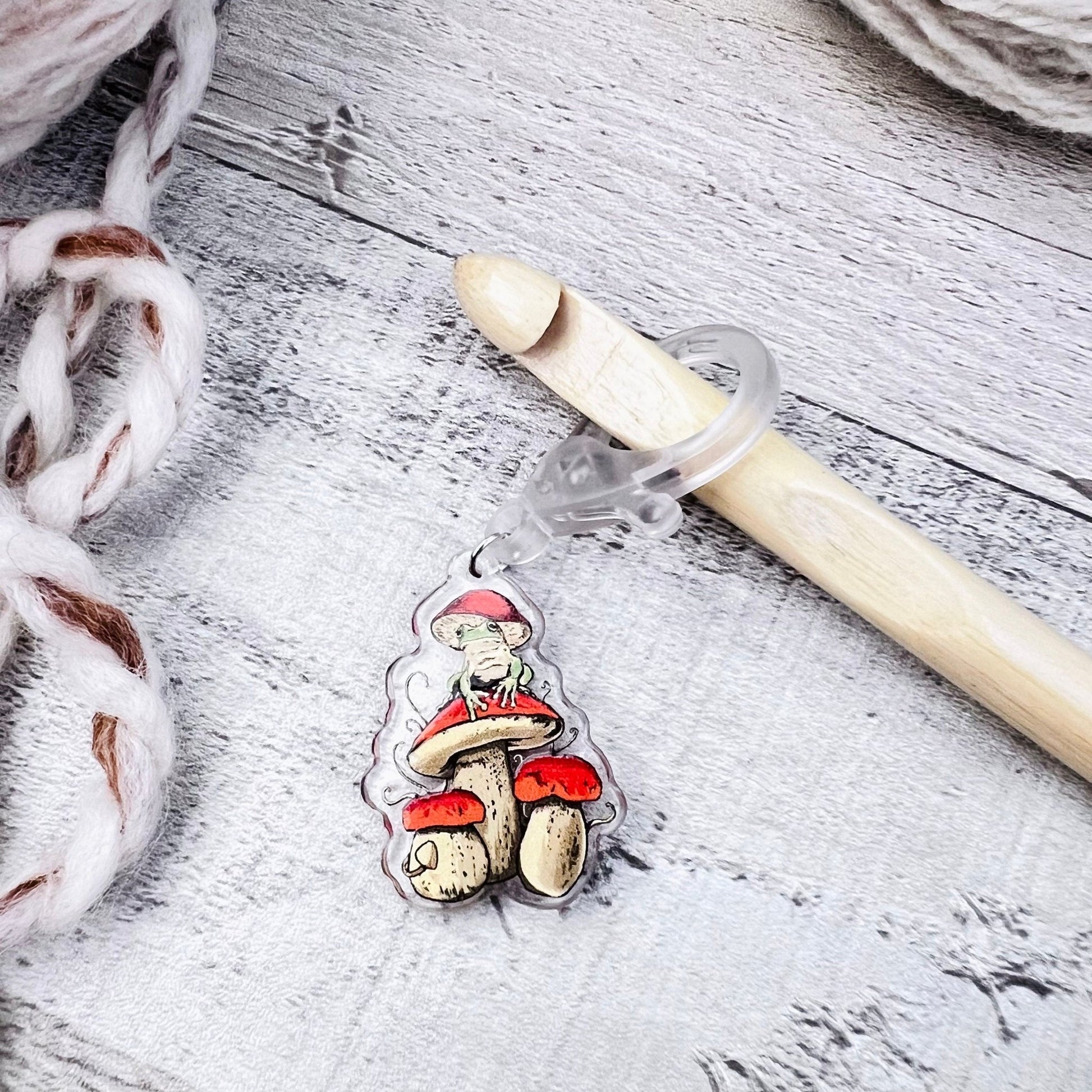 Toadstool Jumbo Stitch Markers - The Desert Stream Stitch