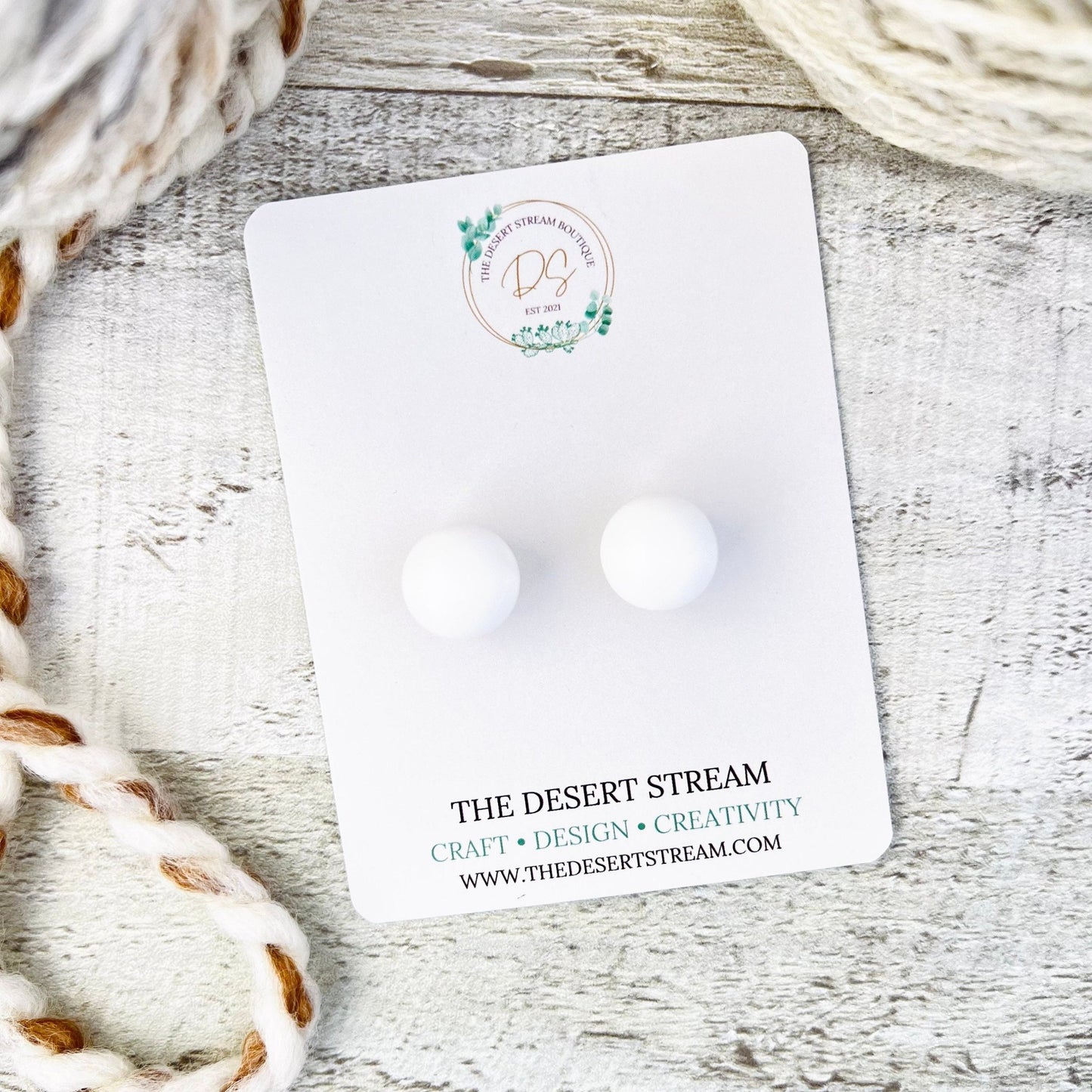 White Stitch Stoppers Knitting Needle Point Protectors - The Desert Stream Stitch